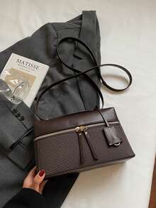 Bolso de mano con diseño de cámara vintage, bolsa tipo bento, bolsa de almuerzo con textura de litchi, bolso de moda vintage de alta gama para transporte otoño/invierno 2025 para llevar al hombro, debajo del brazo o cruzado - Café - Ver 4