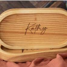 1PC Customized Name Wooden Tray, Personalized Bridesmaids Gift,Bridal Shower, Wedding Keepsake - Custom Names And Dates - Engraved Keepsake - Bridesmaid Appreciation.