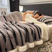 2025 Newest Fleece Throw Blanket - 600GSM Ultra Soft & Plush Sherpa Blanket For Couch, Warm Cozy Fuzzy Blankets For Bed, Couch, Office, Dorm, Travel, Perfect Gift Idea For Halloween, Christmas - Grey - View 5