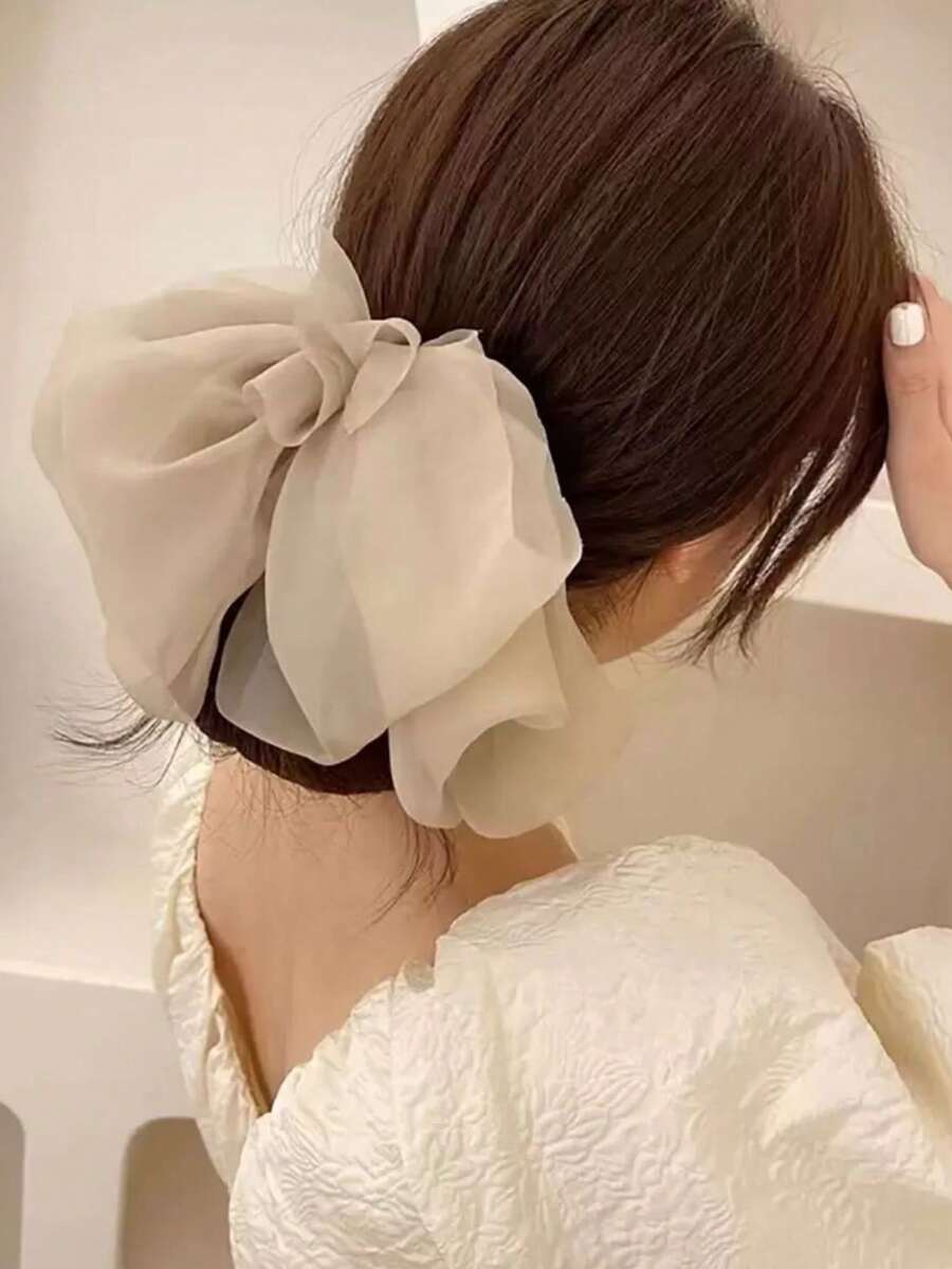 1个雪纺蝴蝶结发夹，优雅发饰