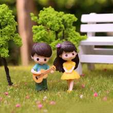 2pcs/Set Mini Boy Girl Guitar Sweet Lovers Couple Figurines Craft Fairy Dolls Valentine's Day Wedding Accessories Home Decor