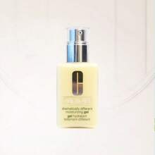 Clinique 显著不同的保湿凝胶 125ml / 4.2 液体盎司。抗衰老、成熟肌肤、强效保湿、亮白、 - 125ml - 查看 2