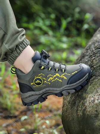 Durable Outdoor Hiking Shoes For Active Teenage Boys, PU Leather Upper And Rubber Sole, Comfortable Design For Hiking And Trekking