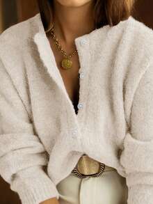 Áo khoác cardigan dệt kim cổ tròn dành cho nữ, thiết kế cài nút, phong cách tối giản cổ điển, phù hợp mặc hàng ngày, áo len thu đông màu trắng. - trắng - Xem 3