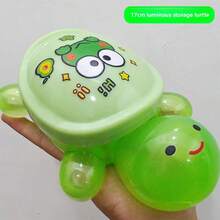 Sanrio 11 pièces Tortue géante Sanrio phosphorescente de 17 cm + 1 pièce boîte de rangement ouvrable, peluche de tortue super géante, convient pour les cadeaux de fête, la décoration de la maison, les cadeaux d'anniversaire, les faveurs et les vœux pour les fêtes, la décoration de Noël et d'Halloween (livré avec 10 pièces de tortue Sanrio moyenne de 3,2 cm)