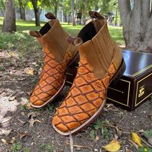 Botas chelsea para hombre en color miel de piel grabado animal Pirarucu, estilo vaquero elegante con diseño cómodo ideal para uso diario Pescado Botin Cafe Botines Cuero - Albaricoque - Ver 4
