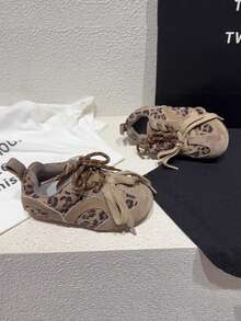 6-18 Years Old Unisex Kids Casual Sports Shoes, Waterproof Leather Upper, Breathable, Fashion Leopard Print, Non-Slip , Suitable For Outdoor Running, Hiking, Training For Boys And Girls, Retro Classic Brown Soft Bottom Comfortable Lightweight Casual Shoes For School, Travel, Vacation