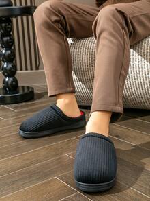 2025 Pmoiste 男士家居拖鞋，灯芯绒条纹蓬松记忆棉冬季室内鞋，保暖防滑家居拖鞋，黑色，小一码 - 黑色 - 查看 7