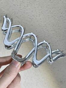 1 Kẹp tóc kim loại gợn sóng cỡ lớn, thích hợp để sử dụng hàng ngày, phụ kiện tóc, kẹp tóc thời trang, kẹp tóc mùa thu, kẹp tóc thời trang mùa thu, mùa đông cho trang phục đi nghỉ của phụ nữ - Bạc - Xem 4