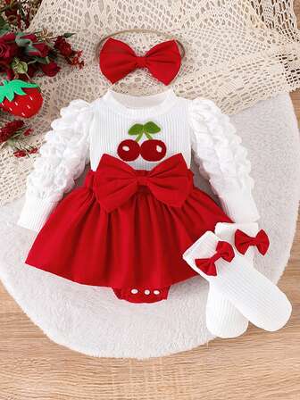 Conjunto lindo para bebé niña que incluye: body/vestido de manga larga con burbujas y bordado de cerezas, diadema con moño y 1 par de calcetines con decoración de moños