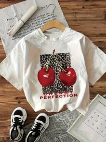 Camiseta de manga corta para mujer de 1 pieza - estampado rojo cereza y leopardo Camiseta con estampado "CHERRY PERFECTION", blanca con letras rojas brillantes, lavable a máquina, ajuste cómodo, ropa elegante, diseño elegante, tejido duradero - Blanco - Ver 1