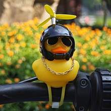 1 peça de acessório de guidão de capacete de cabeça de pato de borracha com hélice e óculos, decoração de bicicleta esportiva de rua em PVC, ideia de presente única - Multicolorido - Ver 2