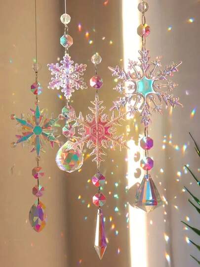 捕梦网水晶吊坠梦幻七彩雪花彩虹光影窗户圣诞树装饰捕梦网水晶圣诞树装饰节日挂饰，适用于家庭和花园窗户、家居装饰、圣诞礼物。