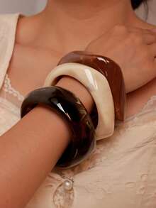 Bộ 3 vòng tay Acrylic cổ điển màu sô cô la, vòng tay nhuộm tối giản thanh lịch, thích hợp đeo riêng hoặc xếp chồng, lý tưởng để đeo hàng ngày và đi nghỉ - Nhiều màu - Xem 5