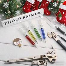 4 Stück neuartige Spritzen-Stifte - zufällige Farbe Klebstifte mit medizinischem Design, transparenter Schaft und Metalldetails, geeignet für Büro, Schule und Kunstprojekte. Diese Spritzen-Stifte haben ein verspieltes Design und sind als Schreibwerkzeuge langanhaltend.