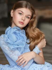 少女蓝色3D立体花朵蕾丝边优雅圣诞派对礼服，公主裙，适合女孩生日派对、婚礼、舞会、毕业典礼、感恩节等场合 - 藍色 - 查看 4