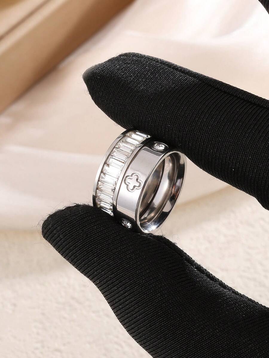 2 件不锈钢 18K 镀金四叶草戒指，优雅女士袖口珠宝，适合日常佩戴和送礼