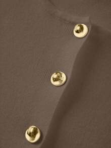 FOR BEAUTY 女士新款针织开衫，适合春、秋、冬三季穿着，休闲简约风格，圆领长袖，金属纽扣设计，优雅纯色毛衣 - 瑪其棕 - 查看 7