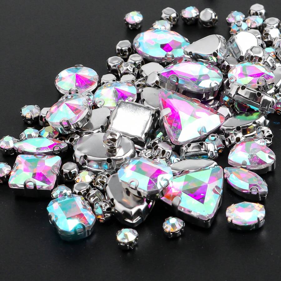 1 包约 130 颗银色缝制水钻，混合形状玻璃宝石金属爪缝制水钻水晶