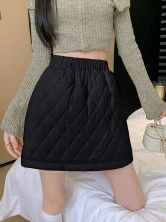 女式绗缝裙，纯色菱形图案，休闲优雅百搭修身短裙，适合休闲约会、街头、返校、派对、日常穿着、秋冬