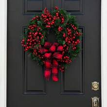 1 pieza Corona de Navidad clásica - Decoración navideña colgante de pared de plástico sin luz con bayas rojas y lazo para la puerta principal, exterior, interior, fiesta, decoración del hogar, decoración de habitaciones, invierno