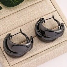 1 Pair Of Gold Designed Personalized Circular Earrings With A Simple And Versatile Alloy Design, Suitable For Weddings And Daily Use. Valentine's Day Accessories - Gold - View 5