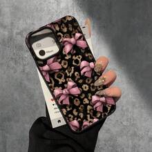 Fundas y carcasas protectoras con orificios grandes, diseño de leopardo, mariposas rosa claro y otros diseños, compatibles con phone 16 Pro Max, 16, 15 Pro, 14, 14 Plus/14 Pro Max, 13, 13 Pro, 12 Pro y 11/11 Pro. Regalos para cumpleaños y festividades - Negro - Ver 3