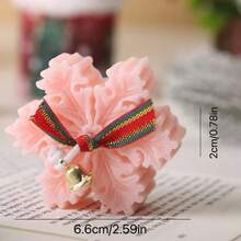 1pc Christmas Gradient Snowflakes Scented Candles Winter Creative Scent Soft Hands-Festive Gifts Home Ornaments Home Decor Christmas Decorations Room Decor, Christmas Gifts