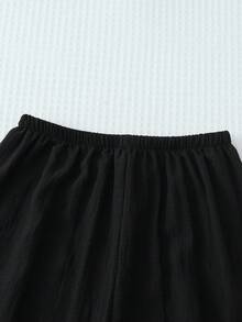 مجموعة بيجامة نسائية تتكون من 2 قطعة، ملابس علوية بأكمام قصيرة بجيب وتطريز قلب، وبنطلون ربطة عنق، لون أحادي مناسب للاستخدام المنزلي