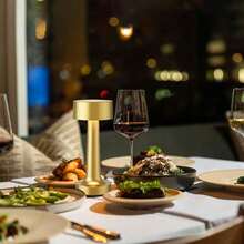 Yogle Modern LED Desk Lamp, With Touch Control, 3 Levels Of Brightness, Rechargeable Battery, Antique Metal Finish, USB-Powered Adjustable Desk Lamp, Suitable For Bedrooms, Living Rooms, And Offices, Solid Color With Color-Changing Function