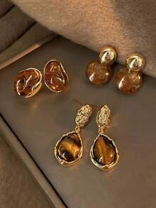 3 Pairs Vintage Amber Asymmetrical Water Drop Geometric Stud Earrings, Minimalist Design, High-End Minimalist Style Earrings Set, Suitable For Women's Daily And Festival Wear, Autumn/Winter - Set a - View 3