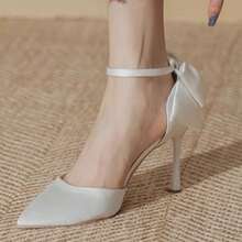 Zapatos de tacón elegantes de estilo francés para mujer, con adorno de lazo en el talón, tacón fino de color liso y puntera puntiaguda, ideales para bodas. - Blanco - Ver 5