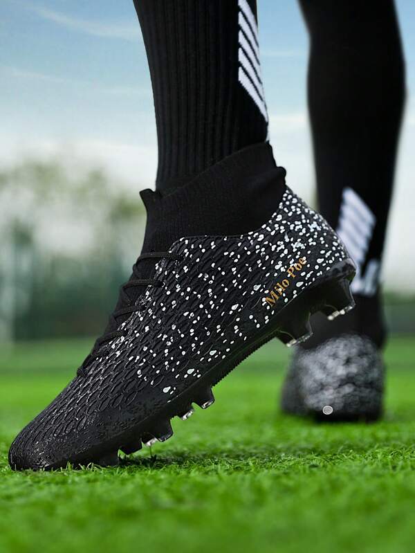 Quality Soccer Shoes Football Shoes For Men Soccer Cleats For Women Original Football Boots Girls Unisex Futsal Shoes High Top Soccer Shoes For Boys Student Sports Shoes