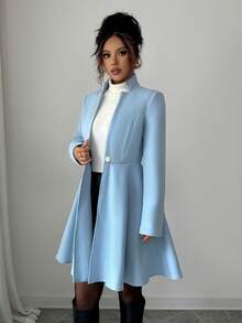 优雅女士浅蓝色梭织面料大衣，立领长袖，常规长度，喇叭下摆，纽扣细节 - 淺藍色 - 查看 6