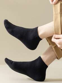 10 Pares de Meias Tornozelo Respiráveis Unissex, Meias Esportivas Finas que Absorvem a Umidade, Antiderrapantes, Verão/Outono