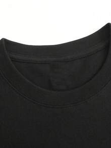été haut femme t chemise à col rond imprimé lettres style dessin animé, design simple, T-confortable shirt de remise de diplômes 2026, vêtements de rentrée scolaire et respirant, idéal pour les loisirs au quotidien et polyvalent, pour un style naturel et élégant. Un incontournable pour les fêtes d'été. Livraison locale. - Noir - Voir 3