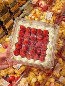 5pcs Christmas Strawberry Cake Packaging Boxes, Square Transparent Dessert Boxes With Lids, Christmas Atmosphere Visual Cake Packaging Boxes, Square Tiered Cake Boxes - Multicolor - View 2