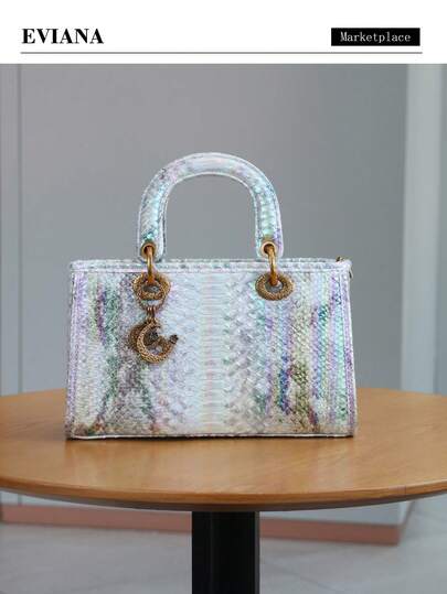 Bolso cuadrado pequeño de lujo y moda 2025, diseño exclusivo y exquisito de piel de serpiente degradada de alta gama para mujer, bolso de hombro cruzado de gran capacidad para ir al trabajo (color degradado aleatorio)