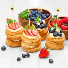 200/100/50/10 pièces Piques à fruits en perle d'or, brochettes en bambou pour gâteau, piques à fleurs en perle d'or, brochettes à fruits, cure-dents d'art créatifs, bâtonnets de bambou de décoration, fourchettes d'art pour gâteaux et hamburgers, convenant pour la décoration de boissons et les piques à desserts (anniversaire, fournitures de fête de mariage, cuisine, restaurant), cadeau de Noël