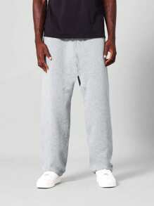 男士纯色轻盈透气针织涤纶休闲慢跑裤，户外运动男友风必备篮球裤