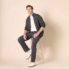 Men's Straight-Fit Wrinkle-Resistant Flat-Front Chino Pant - Style - 木炭 - 查看 7