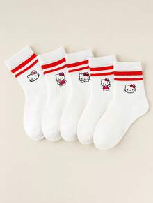 5 pares de calcetines de media caña con estampado de Hello Kitty para niños, de color blanco con puños a rayas negras dobles. Detalles adorables con diferentes poses y estilos de impresión de Hello Kitty, asegurando un uso cómodo y una buena elasticidad. En un estilo súper lindo y de dibujos animados, estos calcetines son perfectos para el uso diario, los días escolares, las fiestas de cumpleaños y Hello Kitty