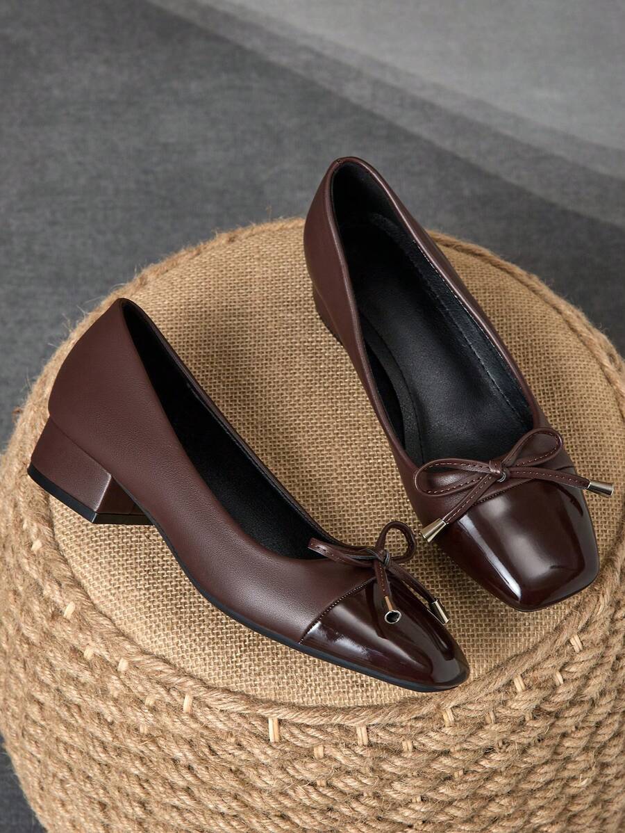 MonaNise 女士方头 3 厘米高跟鞋，适合工作、通勤、晚宴，复古蝴蝶结装饰，海军蓝，时尚百搭的休闲一脚蹬鞋