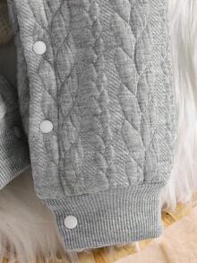 جمبسوت رضيعة بناتية كاجوال جميلة من قماش مزخرف بالأزهار ناعم ومطرز بقلنسوة، مريحة للخريف/الشتاء