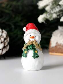 1件迷你聖誕老人雪人馴鹿樹脂小雕像，聖誕主題裝飾，紅色聖誕帽與綠色圍巾設計，節日桌面裝飾，最佳節日禮物，生日禮物，節日禮物配件，適用於書桌、架子、聖誕樹、派對、居家季節性裝飾、家居裝飾、聖誕裝飾、房間裝飾 - 彩色 - 查看 12