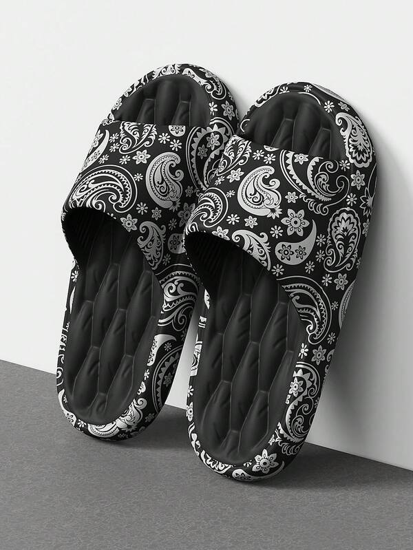 نعال رجالي مقاس كبير 48-49، نعال وسادة ناعمة للجنسين للاستخدام المنزلي والخارجي، تصميم مطبوع عشوائي