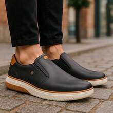 Men's Slip-On Sneakers, Elegant, Comfortable, Easy To Fit, Modern - 黑色 - 查看 1