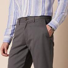 Men's Straight-Fit Wrinkle-Resistant Flat-Front Chino Pant - Style - 木炭 - 查看 4