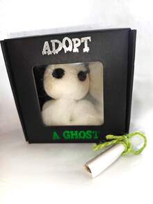 1pc Adopt A Ghost, Búp bê ma nhồi bông mini, Con ma bỏ túi dễ thương với cuộn giấy nhỏ, Đồ trang trí ma bằng len nỉ trắng, Sáng tạo cho truyện ma, Người yêu thích trang trí Halloween - Nhiều màu - Xem 4