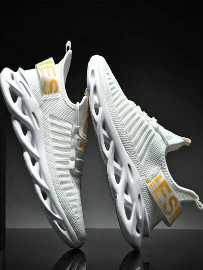 2025春夏新款轻便透气情侣运动鞋户外休闲鞋跑步鞋舒适登山鞋MD+人字纹复合鞋底防滑柔软舒适随机不对称图案